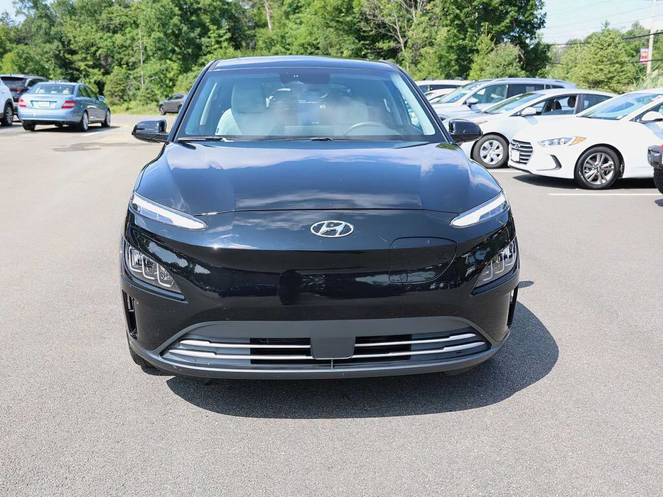 Hyundai Kona Limited      2023