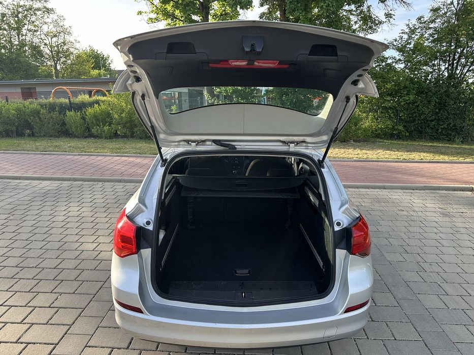 Opel Astra j 1.4 2010