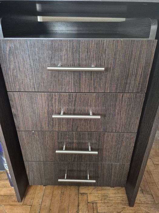 Стіл письмовий кутовий