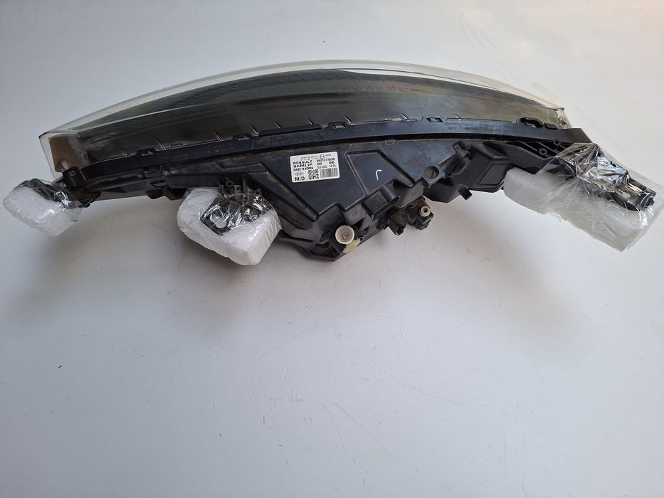 Renault Arkana Reflektor Prawy lampa Przednia Cała kompletna mid led