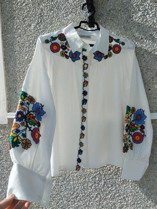 Вишита сорочка жіноча