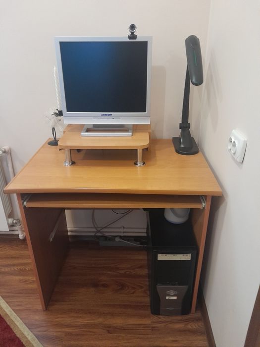 Компютерний стіл з компом в к-ті