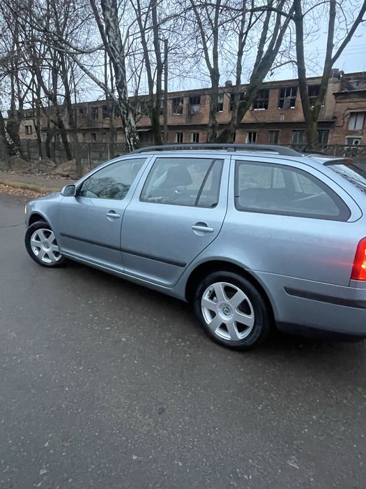 Шкода A5 1.6 • 188 тис пробіг • В рідній фарбі