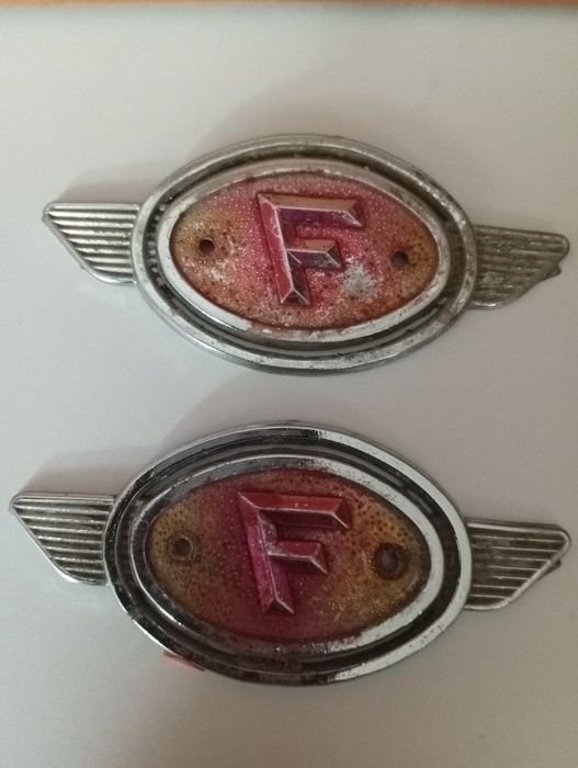 Chapas antigas de varias marcas