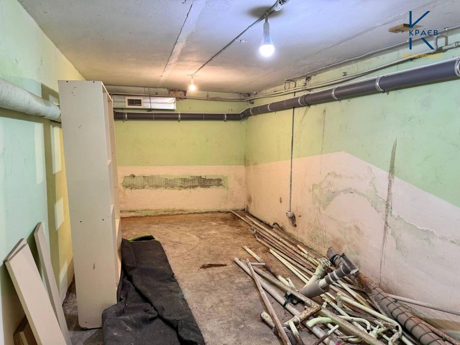 Оренда приміщення на Зарічанській