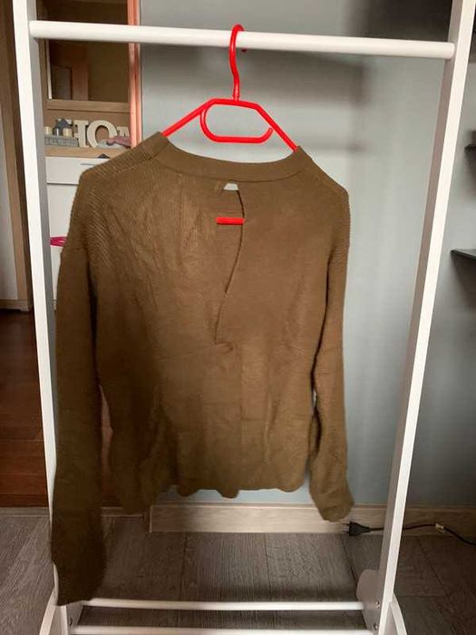 sweter mango khaki