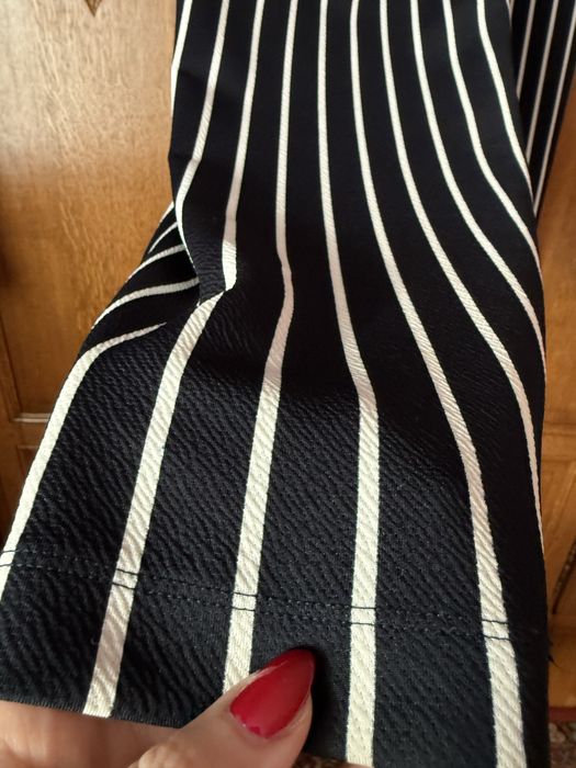 Spodnie w paski Gina Tricot XS/34