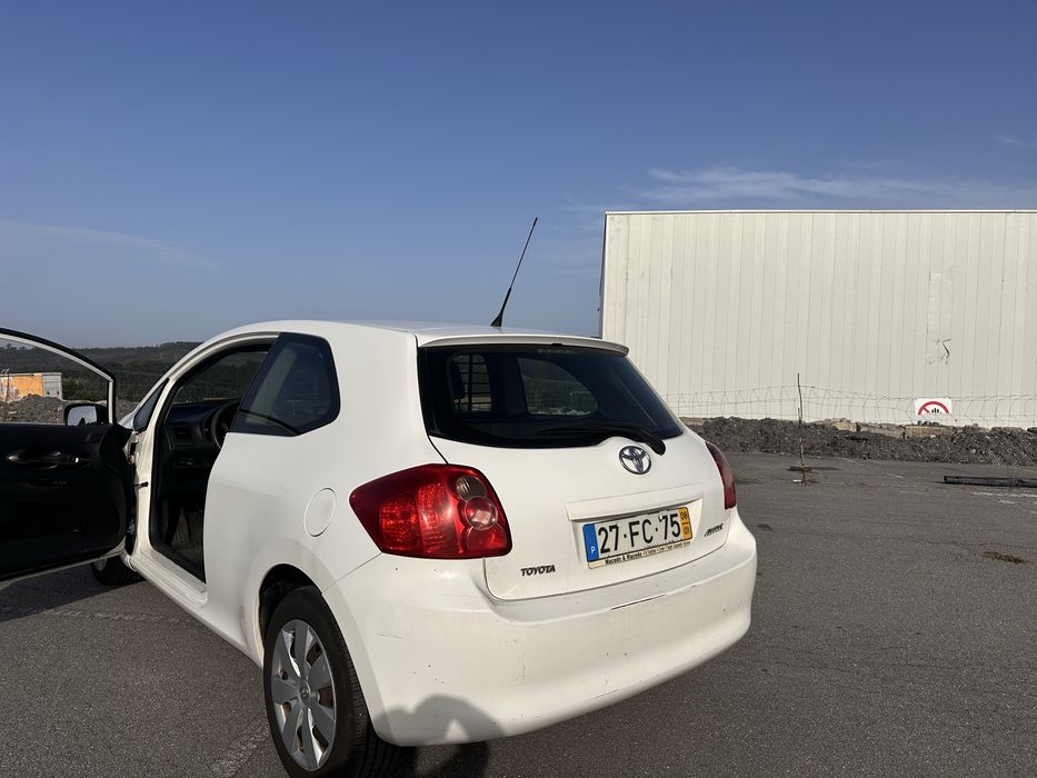 Toyota Auris d4d comercial