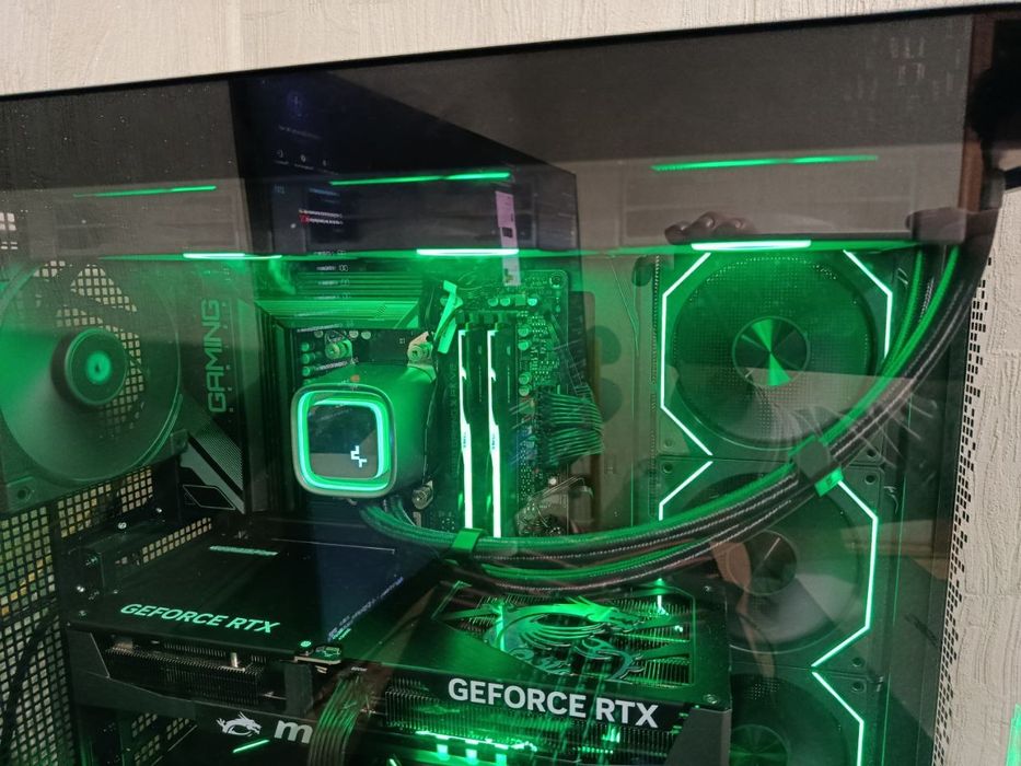 Водяне охолодження  Deepcool ls720 black