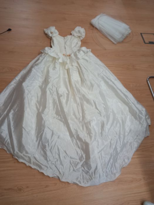 Vestido noiva com saiote