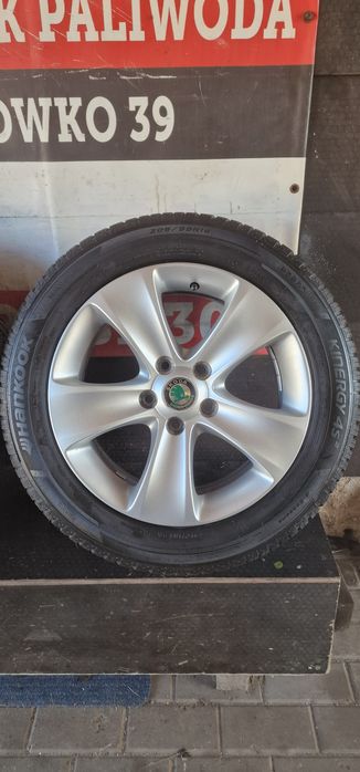 Alufelgi+Opony 205/55 16 5x112 Et45 SKODA Superb II