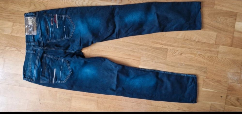 Spodnie jeansy tommy hilfiger
