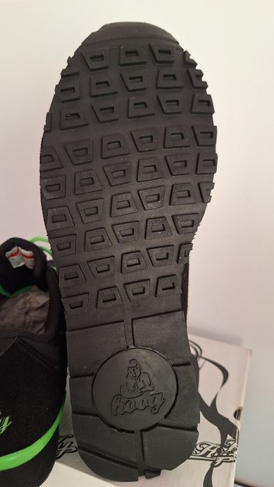 Buty nowe męskie sportowe czarne rozmiar 45  wkładka 29 cm