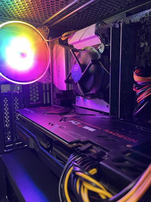 RX 6800 XT 16GB | 16GB DDR4 | i5-10500 | 250GB | 600W Ігровий ПК