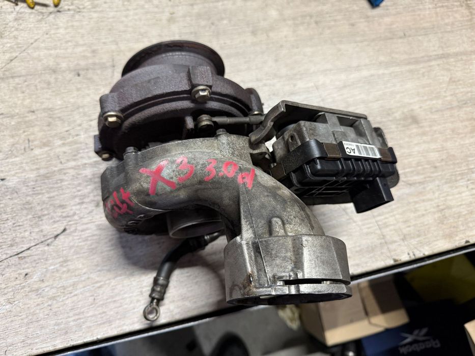 Turbo turbosprężarka X3 3.0d lift nastawnik elektryczny GT2260V
