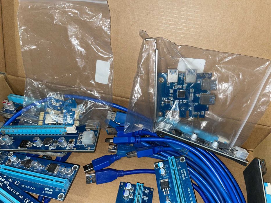 Адаптери, конектори Райзери PCI-E USB3.0 плати і кабеля