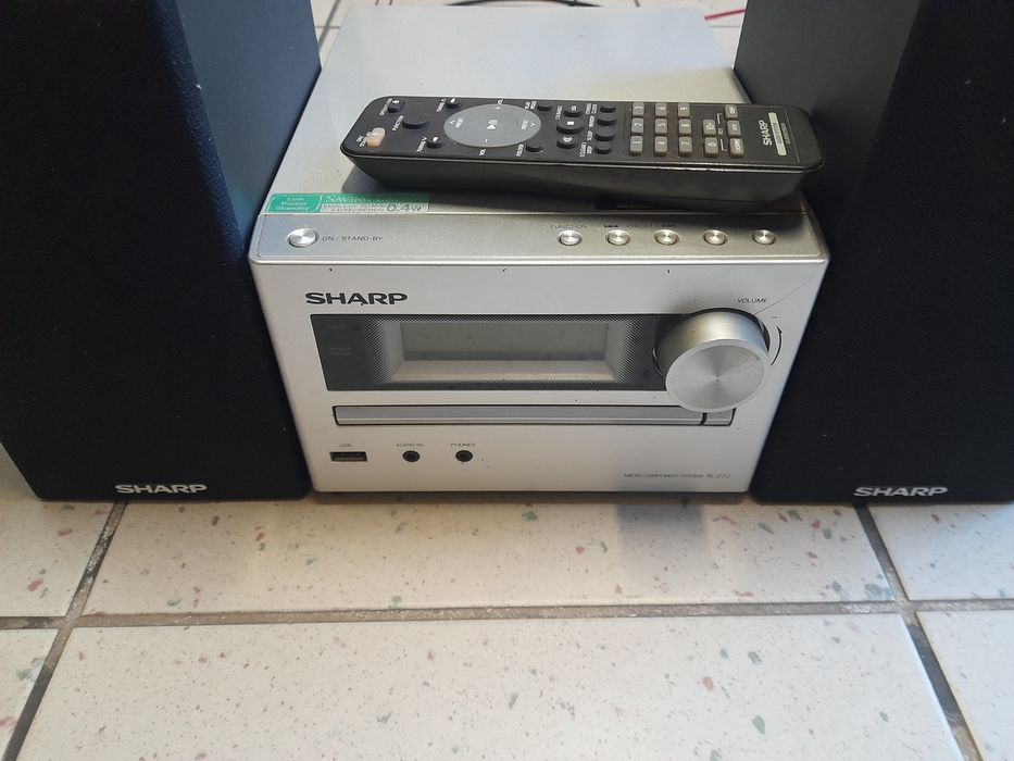 Radio wieza sharp