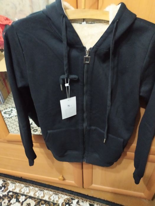 Свитшот женский новый FLYGO