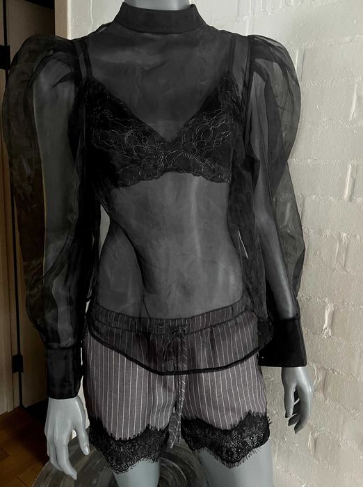 Брендовая прозрачная блузка из органзы Guess