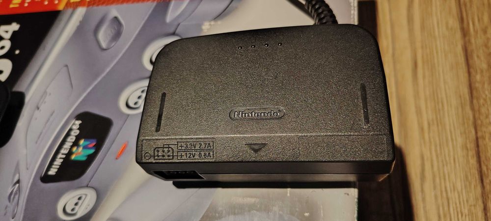 NINTENDO 64 PAL konsola, kontroler, okablowanie