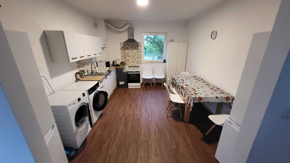 Do wynajęcia budynek mieszkalny. 50 miejsc.