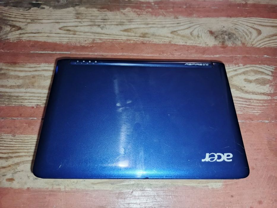 Нетбук Acer Aspire One
