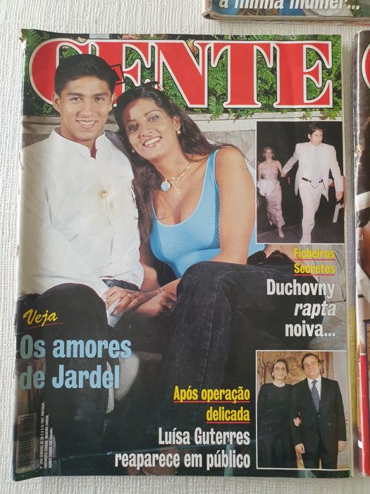 Revistas antigas - Autentica..Gente. família cristã