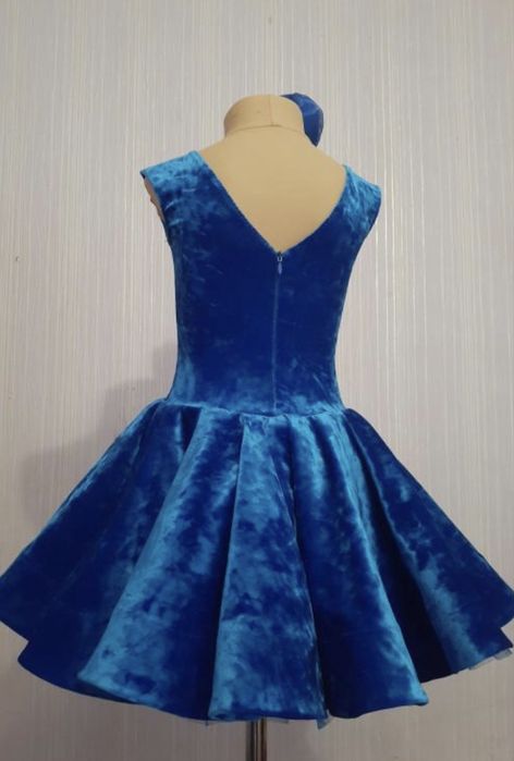 Бейсік, сукня турнірна, бальна сукня