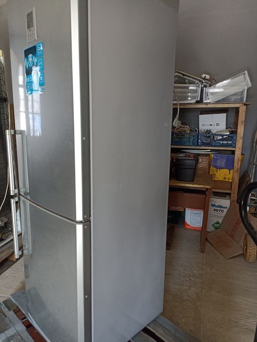 Холодильник б/у Samsung rl38