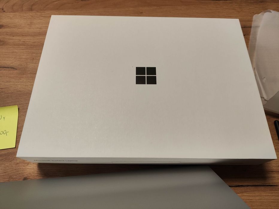 Microsoft Surface Laptop 7th Edition