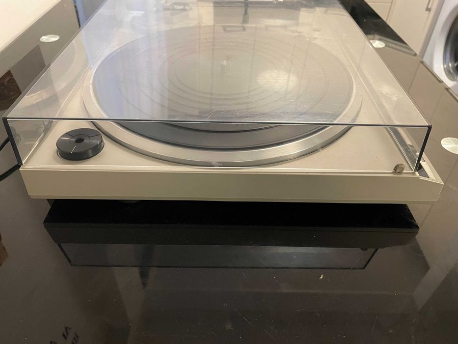 Програвач вінілу Technics SL-Q210 ПРЯМИЙ ПРИВІД КВАРЦ