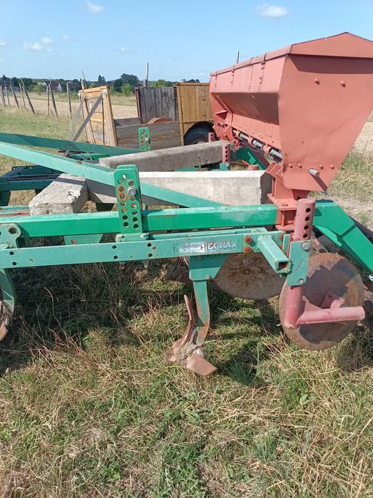 Sprzedam agregat ścierniskowy,gruber, siewnik poplonów