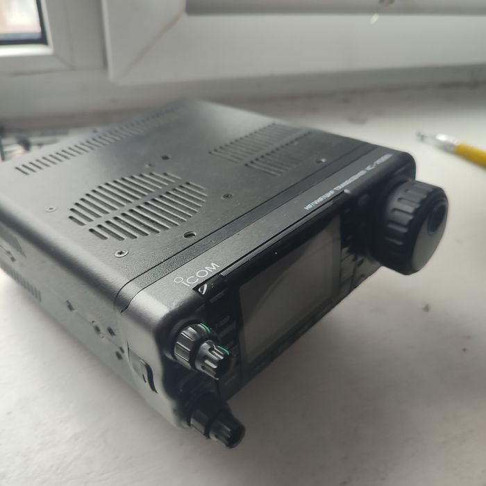 Трансивер Icom ic-7000 КВ-УКВ 100ват.