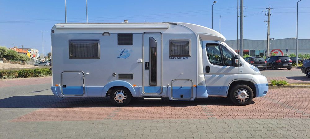 Autocaravana Burstner Privilegie T615