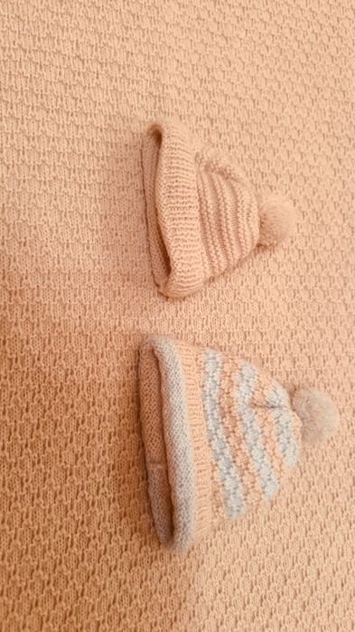 Xales de bebê feitos a mão