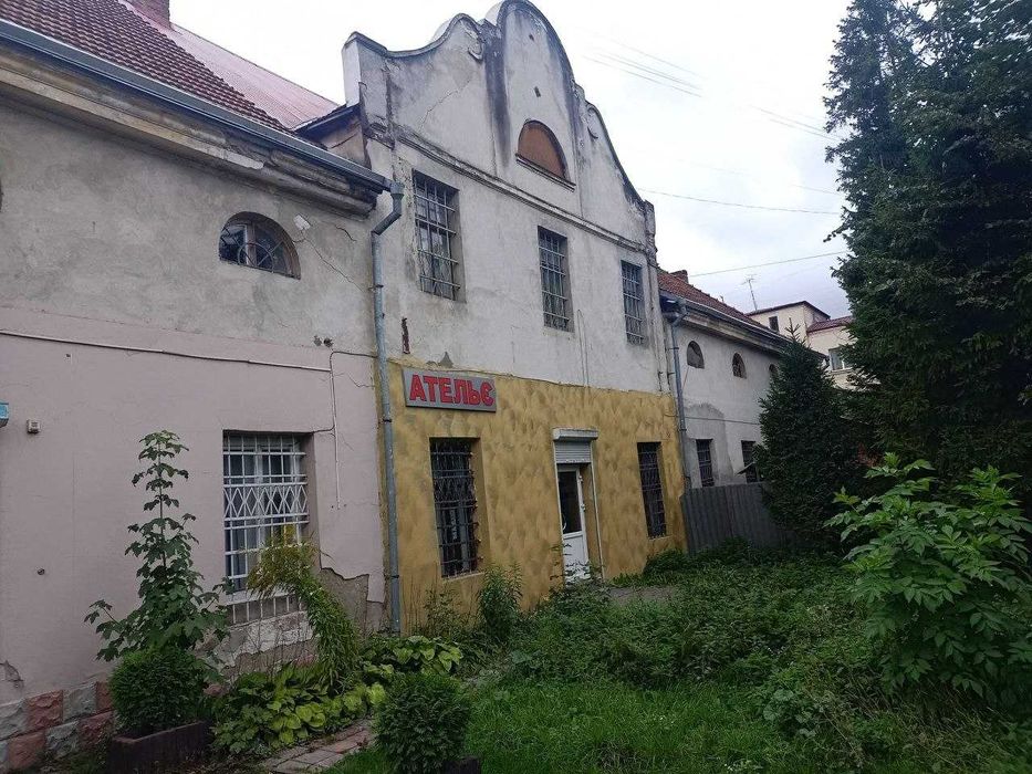 Продаж комерційного приміщення в центральній частині міста