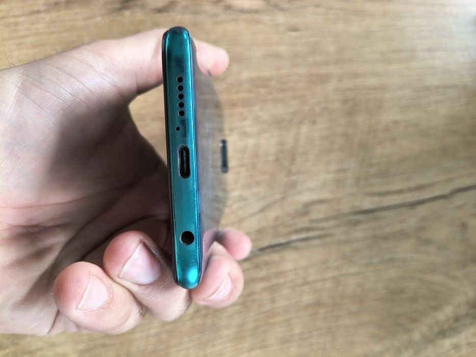 Sprzedam Xiaomi Redmi Note 9 Pro 6/64 GB sprawny