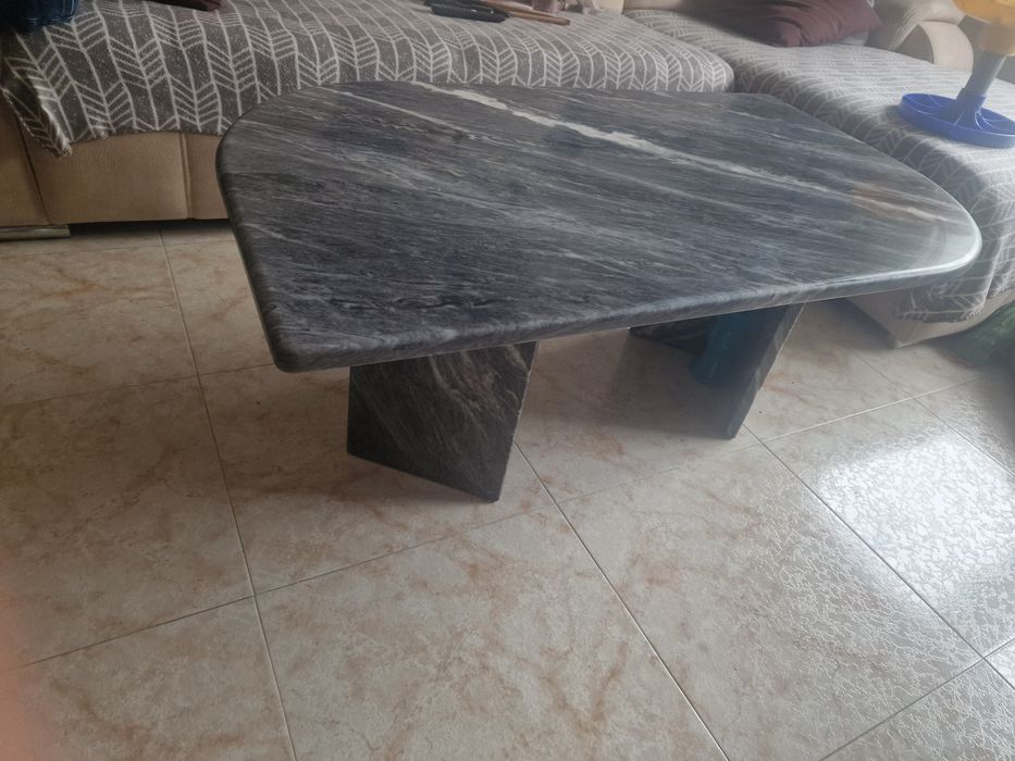 Mesa Centro Mármore