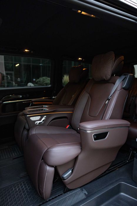 Mercedes S-class 222 VIP Трансфер / Весілля / Перевезення по Європі