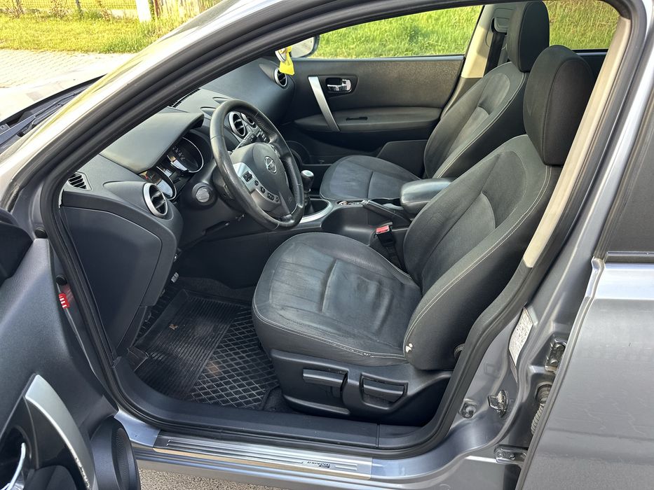 Nissan Qashqai lift 2.0 benz. + GAZ
