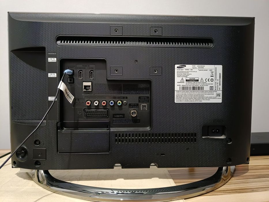 Telewizor Samsung UE22H5600AW