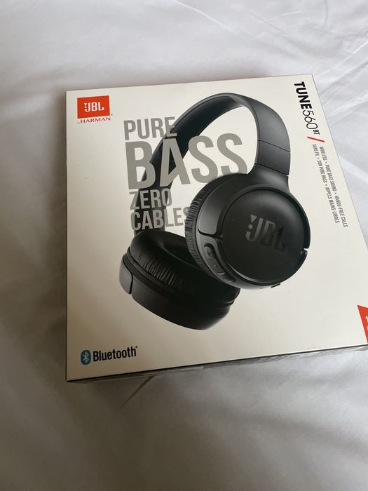 Навушники JBL TUNE 560 BT