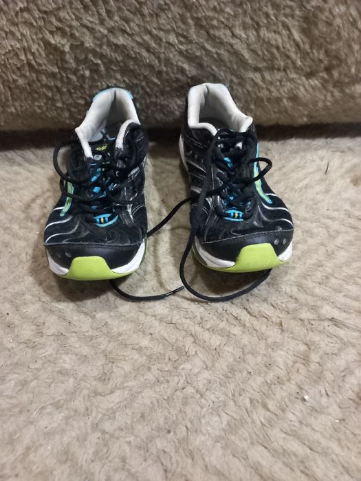 Кроссовки, ботинки р.23