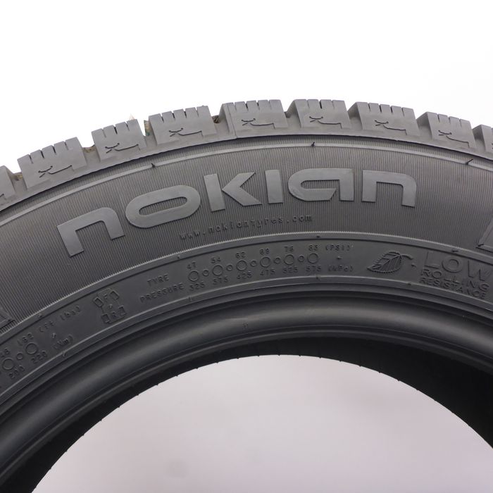 Opony 195/65/16C Nokian 195/65R16C 104/102T Zimowe 2017 Nieużywane