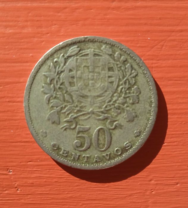 Moeda de $50 (cinquenta centavos), em alpaca, de 1952