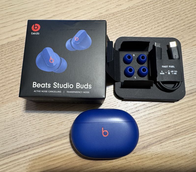 Słuchawki bezprzewodowe Beats Studio Buds niebieskie