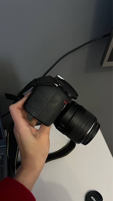 Фотоапарат Nikon D3100 + обʼєктив Nikon DX 18-55 mm