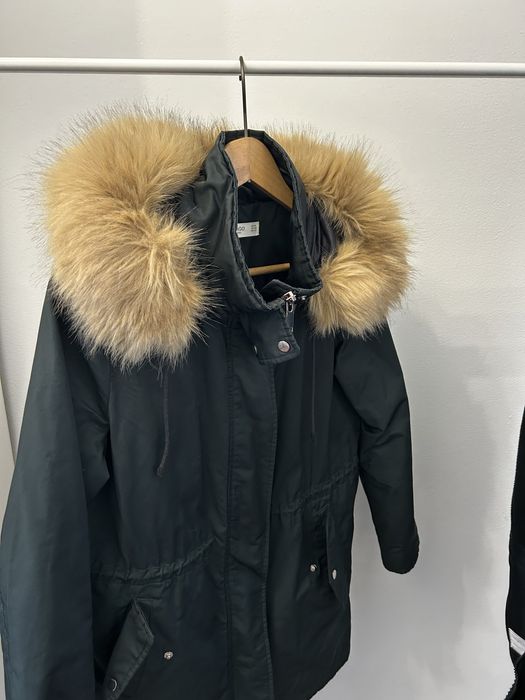 Zimowa kurtka mango Parka z odpinanym futerkiem z regulacją w pasie