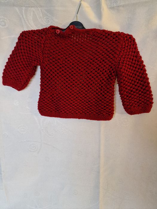 Camisola em crochet para bebé- 3 a 6 meses