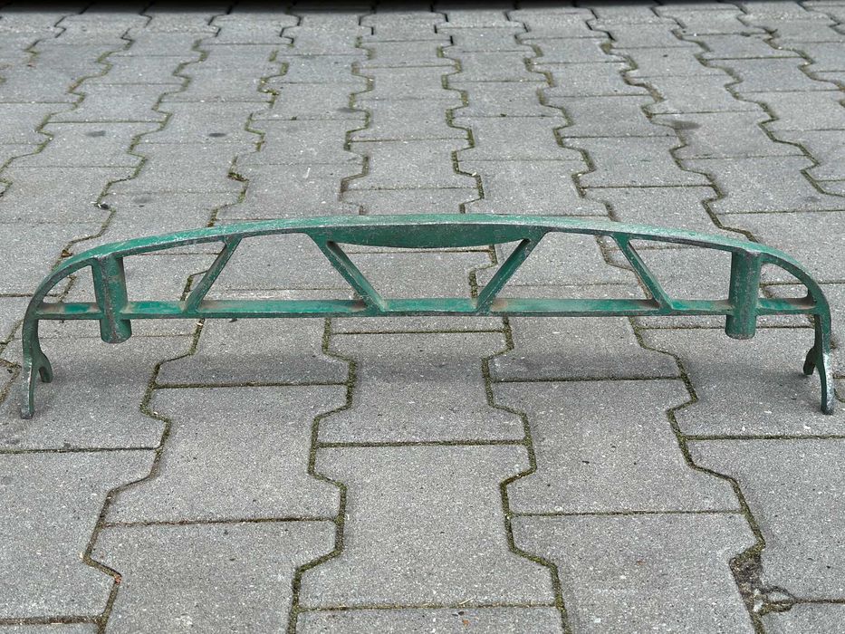 A332. Ustawiacz noży w grubościówce 630 mm